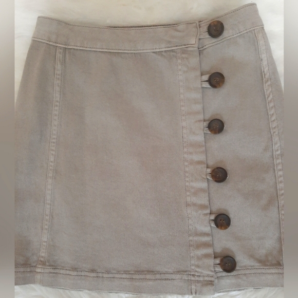 NWT Altar'd State Fitted Side Button Mini Skirt - Picture 5 of 7